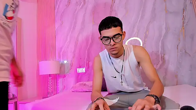 your d0ll1 online show from May 2026 11:48:01 AM