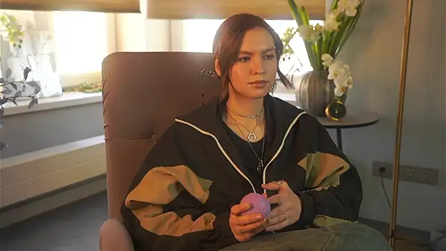 Snapshot of ArleneShry chatting on March 2026 10:40:01 AM ArleneShry online show from March 2026 10:40:01 AM