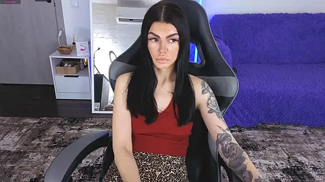 AnacondaOnn online show from April 2026 08:17:01 AM