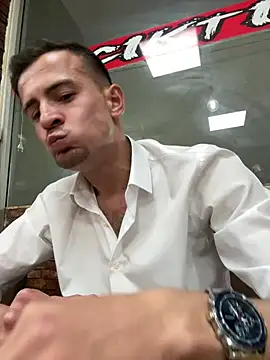 globalfucker34 online show from May 2026 06:26:01 PM