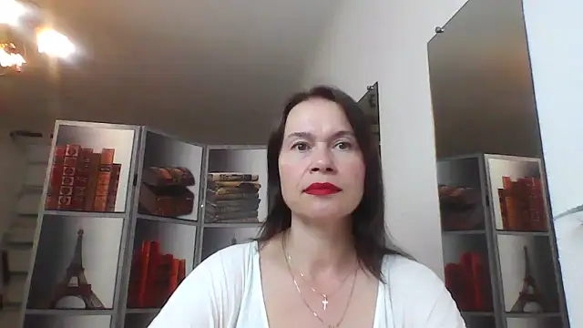 Snapshot of Selena_Moo chatting on June 2026 08:24:02 AM Selena Moo online show from June 2026 08:24:02 AM