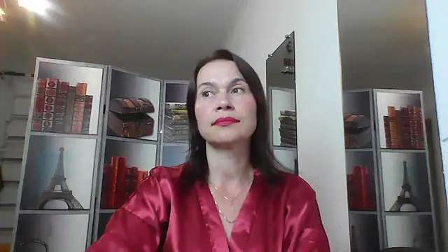 Selena Moo online show from June 2026 02:41:01 PM