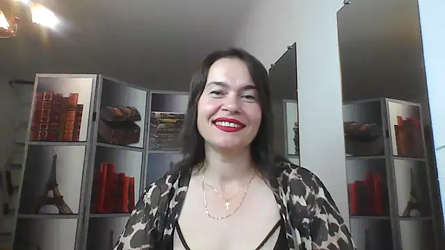 Selena Moo online show from August 2026 10:07:02 AM