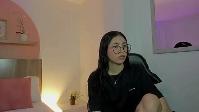 sofi alix online show from June 2026 07:01:02 PM