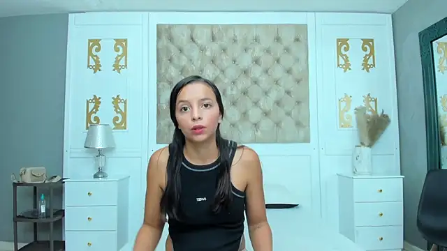 NicolleJane online show from March 2026 01:37:01 PM