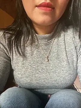 Annaxyz online show from March 2026 07:34:02 AM