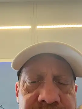 Snapshot of stefhart chatting on March 2026 02:17:02 PM stefhart online show from March 2026 02:17:02 PM