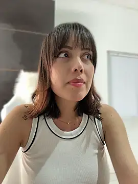 1Amelia8 online show from May 2026 09:09:01 PM