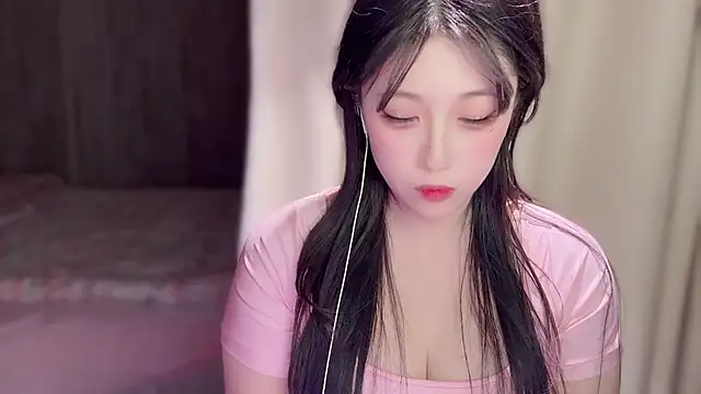 Snapshot of StreamWithMe chatting on March 2026 05:40:01 PM StreamWithMe online show from March 2026 05:40:01 PM