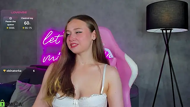 Vanessa Williamsonn online show from July 2026 05:29:02 PM