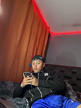 Snapshot of lyan_C chatting on March 2026 04:39:01 AM lyan C online show from March 2026 04:39:01 AM