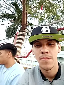 Hotsmale online show from April 2026 10:41:02 AM