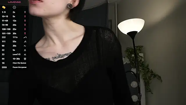 RubieNibbs online show from April 2026 06:49:02 PM