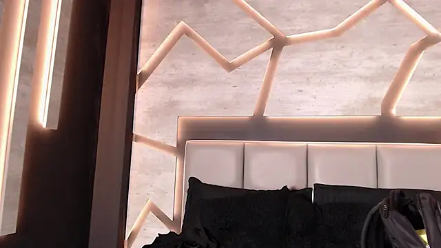 YourFeetFantasy online show from March 2026 09:09:01 PM