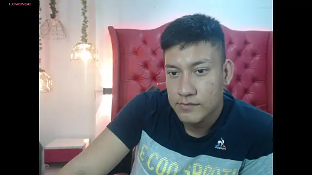 DominantBoy4 online show from July 2026 04:05:02 AM