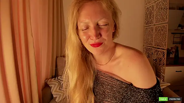 Snapshot of eva8star chatting on June 2026 02:35:01 AM eva8star online show from June 2026 02:35:01 AM