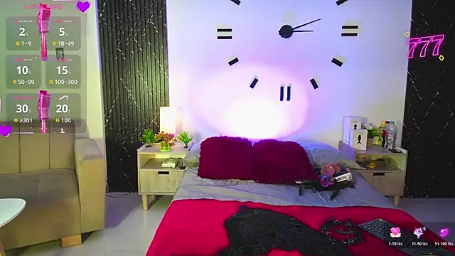 aurora petitee online show from May 2026 01:16:01 PM
