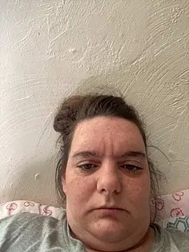 DaddysLiLNaughtyWife online show from April 2026 03:28:02 PM