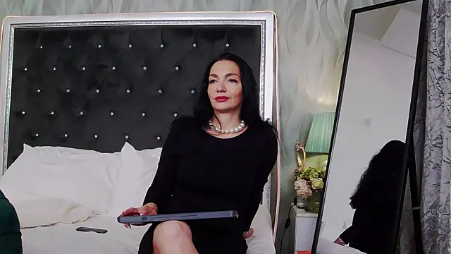 GraceMontclaire online show from May 2026 03:28:01 PM