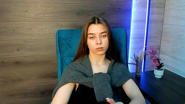 LynnWalker online show from March 2026 01:37:01 PM