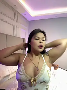 Snapshot of Ada_johansenn chatting on April 2026 12:02:01 PM Ada johansenn online show from April 2026 12:02:01 PM