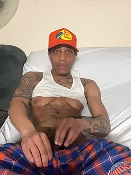 PHAT FTM KLIT87 online show from May 2026 11:23:04 PM