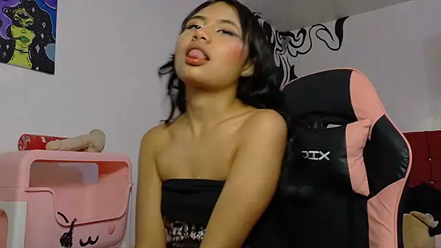 Snapshot of Nubeseliminadas chatting on June 2026 12:33:02 AM Nubeseliminadas online show from June 2026 12:33:02 AM