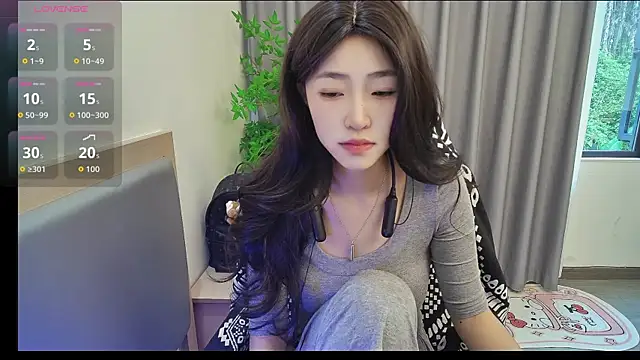 Snapshot of su_ning chatting on April 2026 08:10:01 AM su ning online show from April 2026 08:10:01 AM