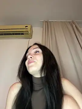 Snapshot of icedrosemarye chatting on June 2026 07:04:02 PM icedrosemarye online show from June 2026 07:04:02 PM
