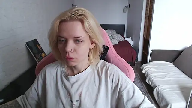 TenderChloe online show from March 2026 09:42:01 AM