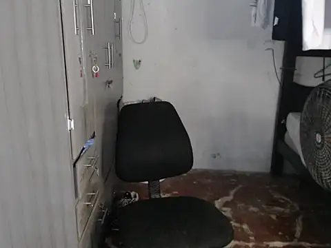 mastercum28 online show from May 2026 05:19:01 PM