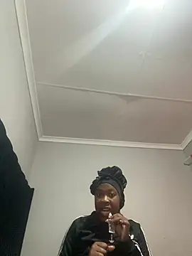 Snapshot of xxxchocolatepussy chatting on July 2026 07:27:01 PM xxxchocolatepussy online show from July 2026 07:27:01 PM