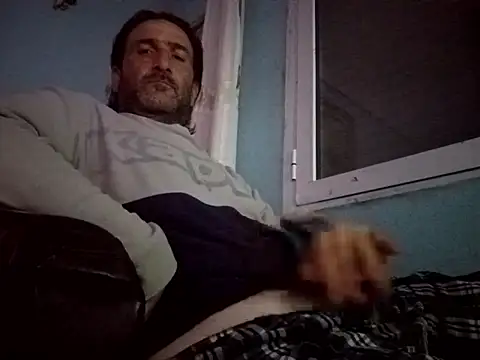 DanTrov79 online show from April 2026 06:30:02 PM