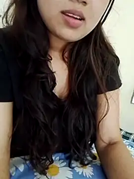 Curvy Divaa online show from April 2026 07:16:01 AM