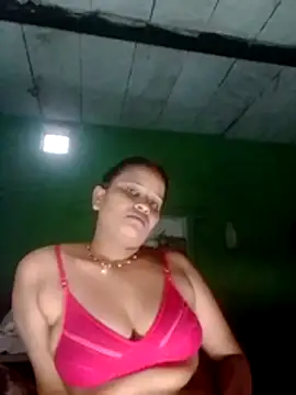 Snapshot of Shivani09900 chatting on June 2026 12:27:01 AM Shivani09900 online show from June 2026 12:27:01 AM