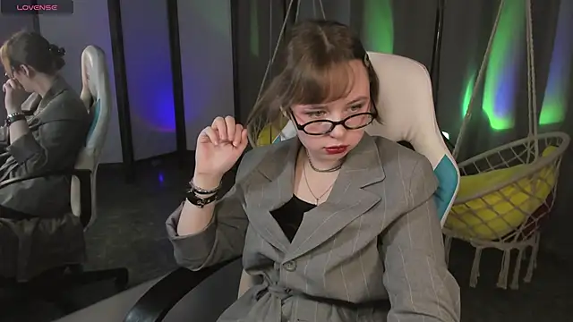 LeonaHicks online show from April 2026 06:29:02 AM