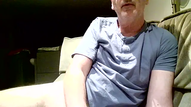 HotLucas66 online show from April 2026 09:28:02 PM