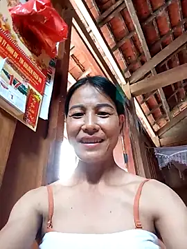 Snapshot of -Numin- chatting on May 2026 07:27:01 AM -Numin- online show from May 2026 07:27:01 AM