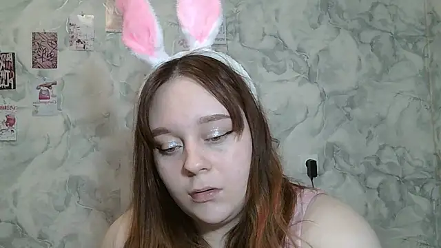 Jenny Kiss  online show from March 2026 05:57:02 PM