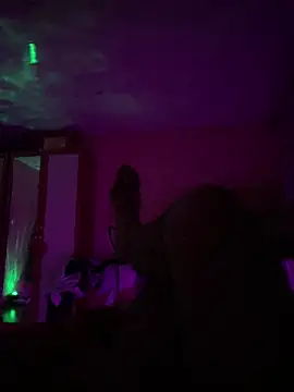 Snapshot of Pinkie__Pie_ chatting on April 2026 08:53:01 PM Pinkie Pie online show from April 2026 08:53:01 PM