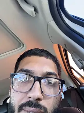 Jcarlos21491 online show from May 2026 01:40:01 PM