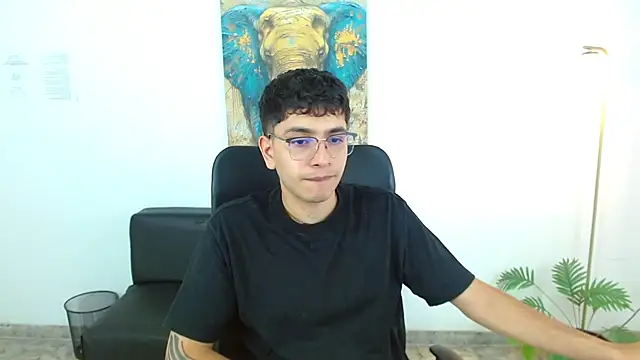 maax 18 online show from March 2026 02:22:02 PM