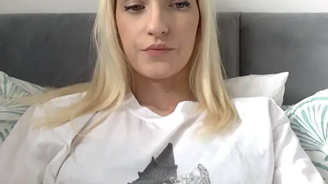 NovaFlirt online show from March 2026 10:26:01 AM