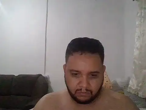 Snapshot of T_Santana chatting on March 2026 03:33:02 AM T Santana online show from March 2026 03:33:02 AM