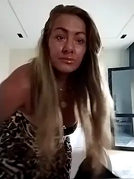 Exotic ParisX online show from April 2026 06:47:01 AM