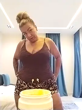 Exotic ParisX online show from April 2026 06:35:02 AM