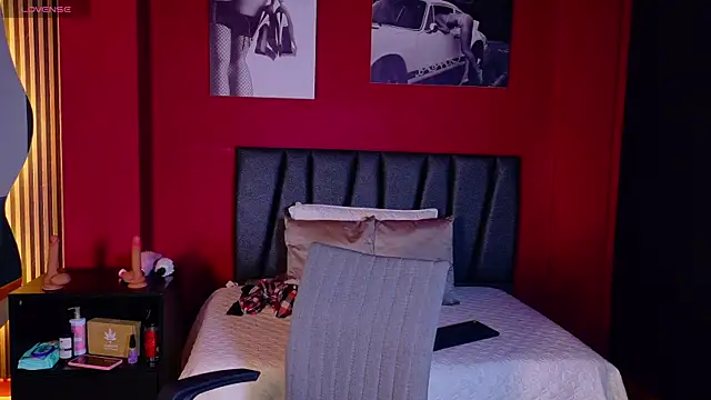 Charlott  18 online show from July 2026 02:56:01 PM