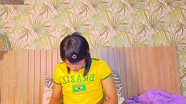 Mikavelvet08 online show from July 2026 02:01:01 PM