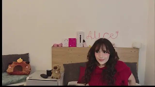 Snapshot of Sweet_Alice_S chatting on July 2026 07:51:02 PM Sweet Alice S online show from July 2026 07:51:02 PM