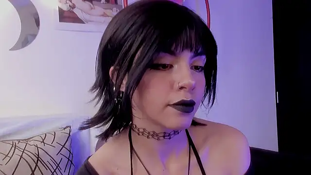 Snapshot of Nyxara- chatting on July 2026 10:16:01 PM Nyxara- online show from July 2026 10:16:01 PM
